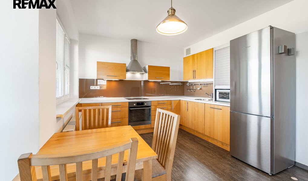 Pronájem bytu 2+kk 55 m², Šestajovice – náhled fotky 9