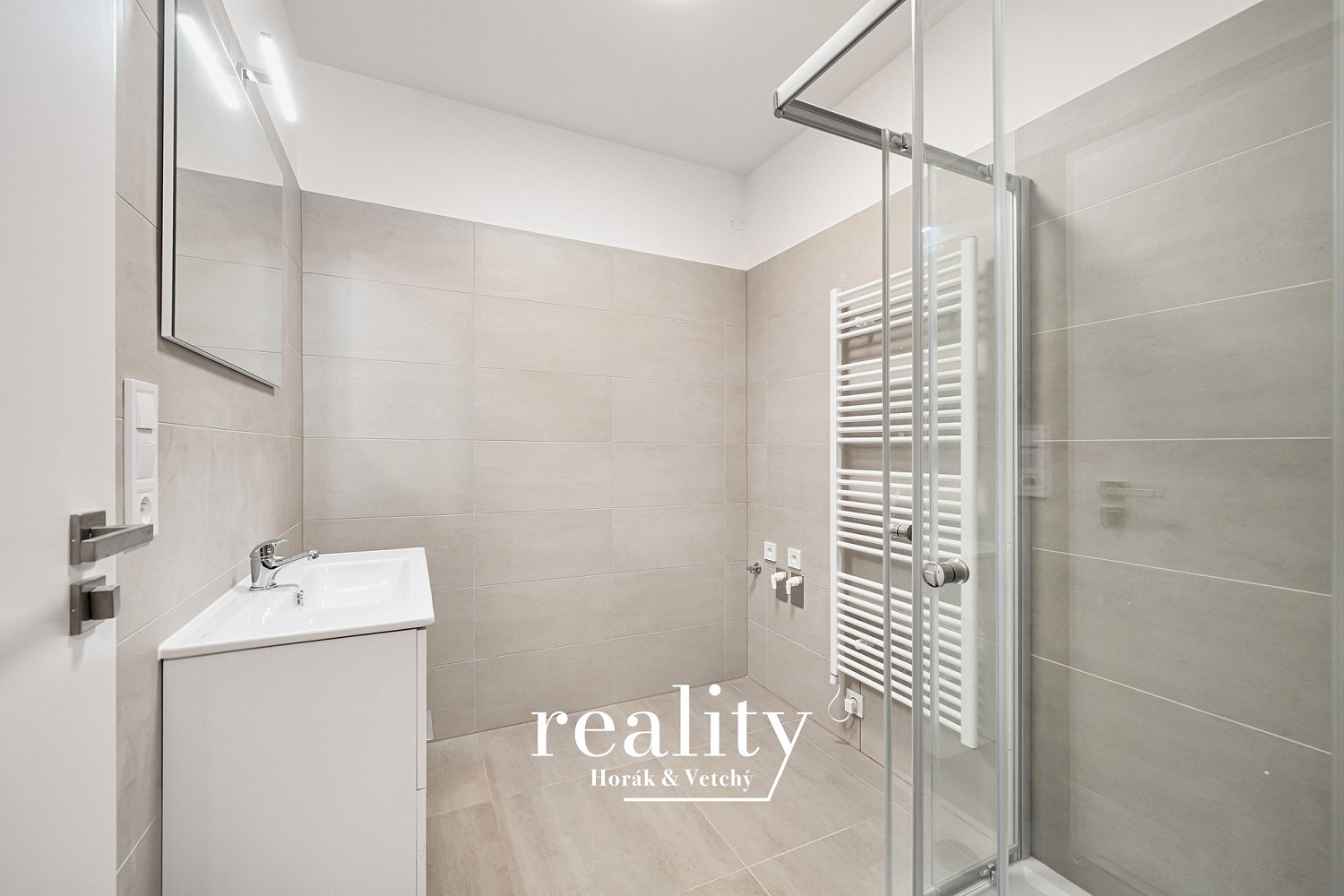 Pronájem bytu 2+kk 49 m² – fotografie 5