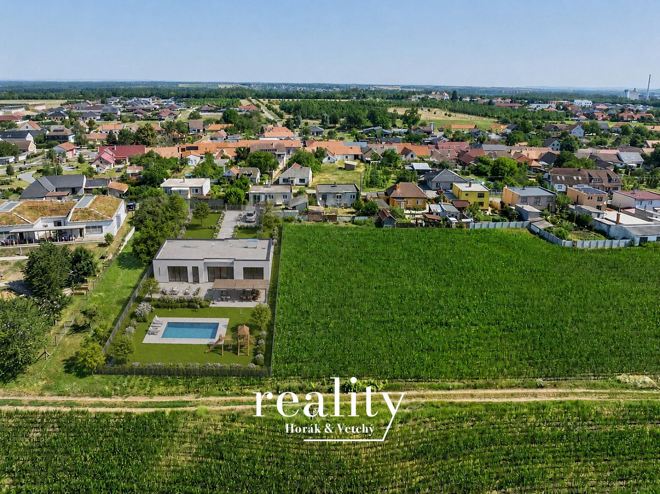 Prodej stavebního pozemku 1 779 m² – fotografie 2
