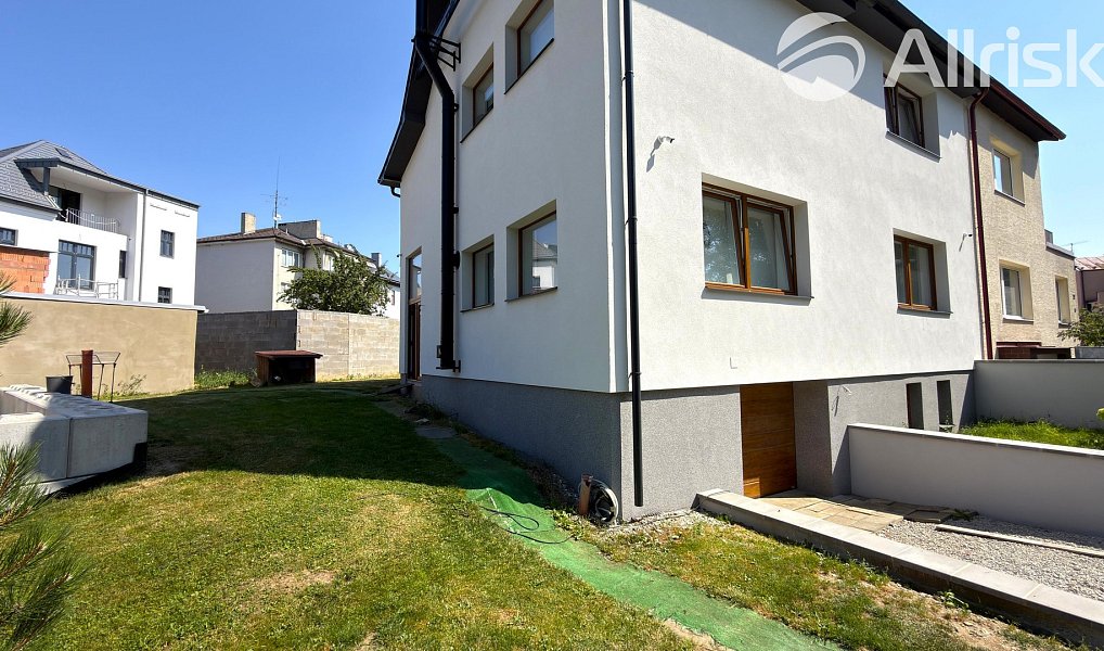 Prodej domu 417 m² s pozemkem 526 m², Jihlava – náhled fotky 19