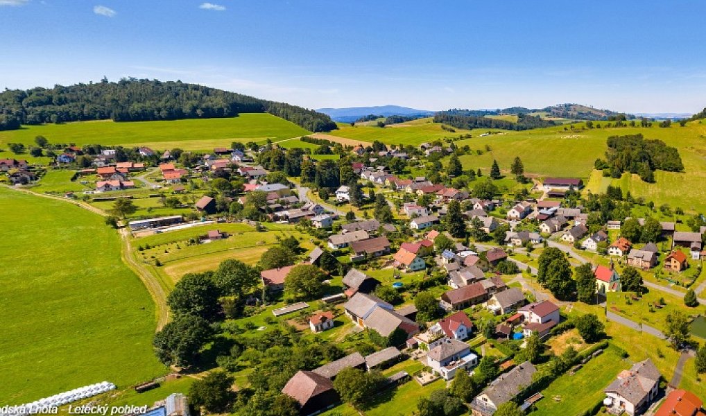 Prodej stavebního pozemku 1 139 m², Chodská Lhota – fotka 1 z 10