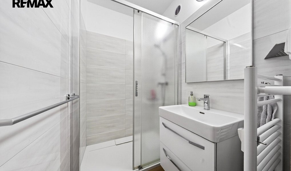 Prodej komerčního objektu (jiného typu) 153 m², Rožnov pod Radhoštěm – náhled fotky 22