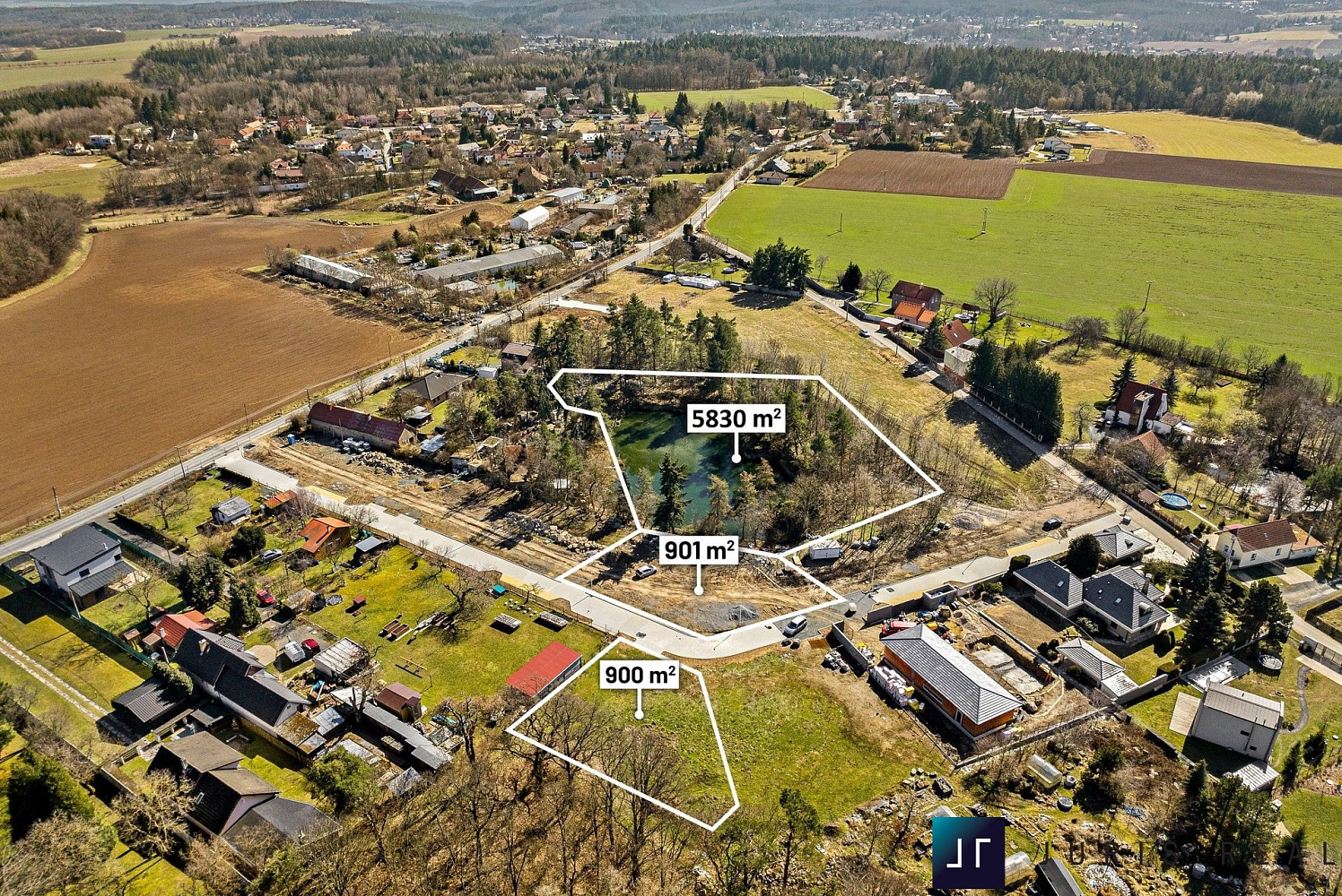 Prodej komerčního pozemku 5 830 m² – fotografie 4