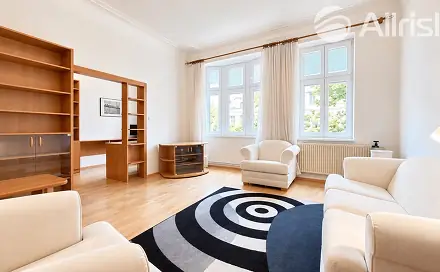 Pronájem bytu 3+1 80 m², Národní třída, Hodonín