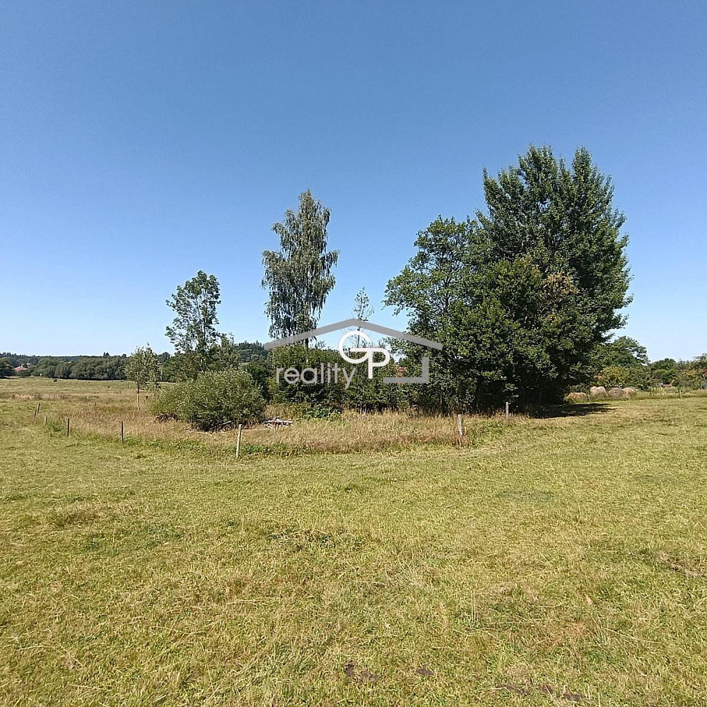 Prodej stavebního pozemku 1 586 m², Bohdalín