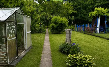 Pronájem zahrady 230 m², Praha 9