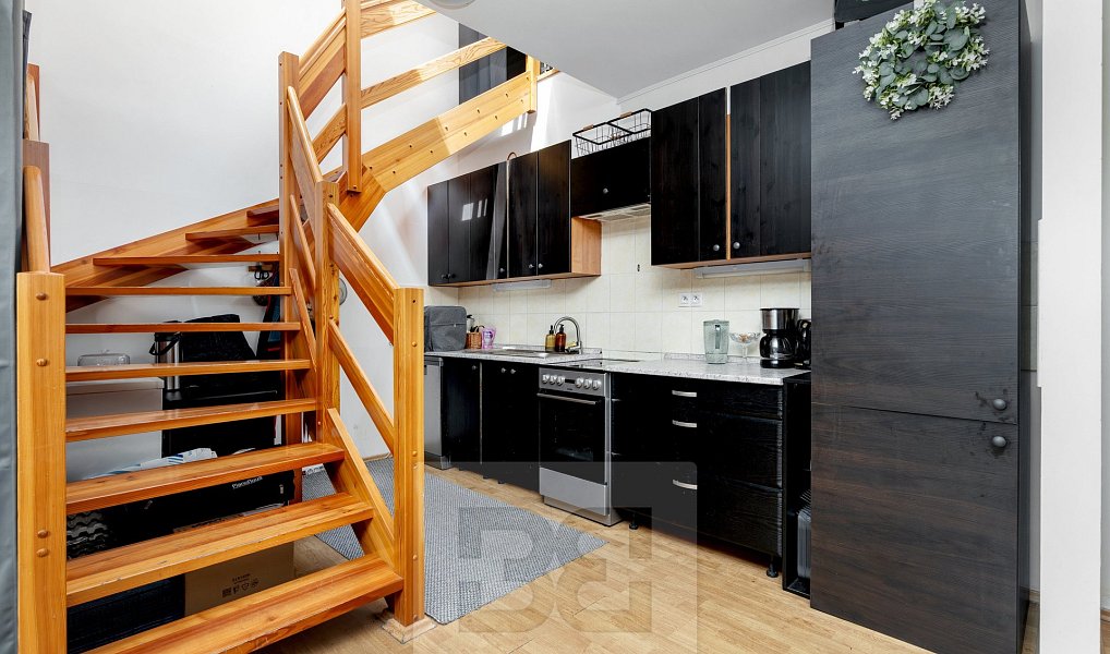 Prodej bytu 5+kk 185 m², Praha – náhled fotky 9