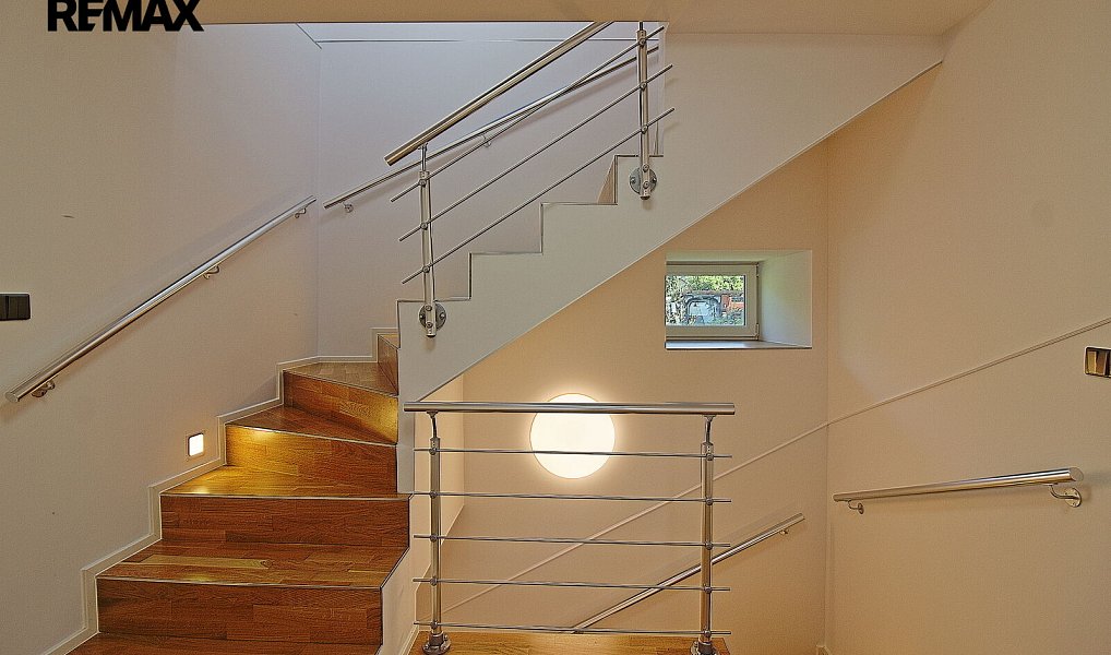 Prodej bytu atypického 141 m², Dobřichovice – náhled fotky 4