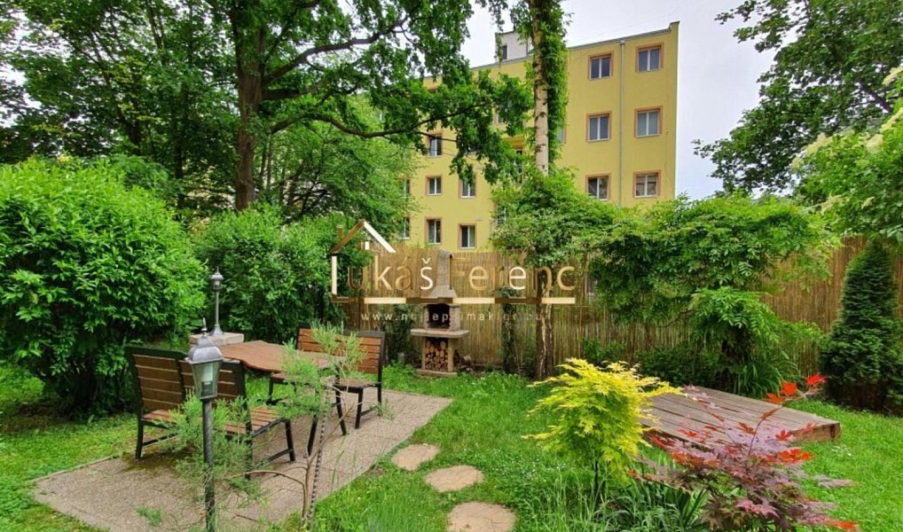 Pronájem bytu 2+kk 53 m², Praha – náhled fotky 18