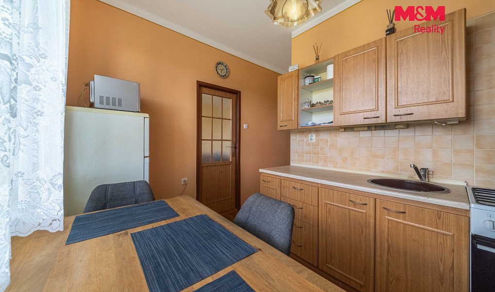 Prodej bytu 2+1 56 m², Hrádek – náhled fotky 2