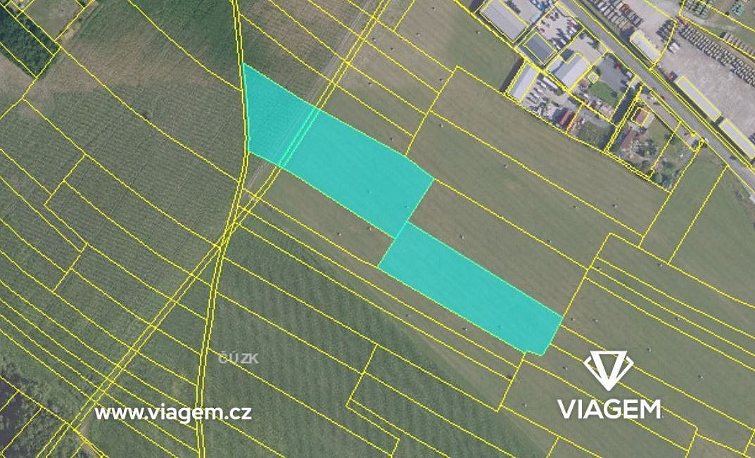Prodej pole 5 145 m²