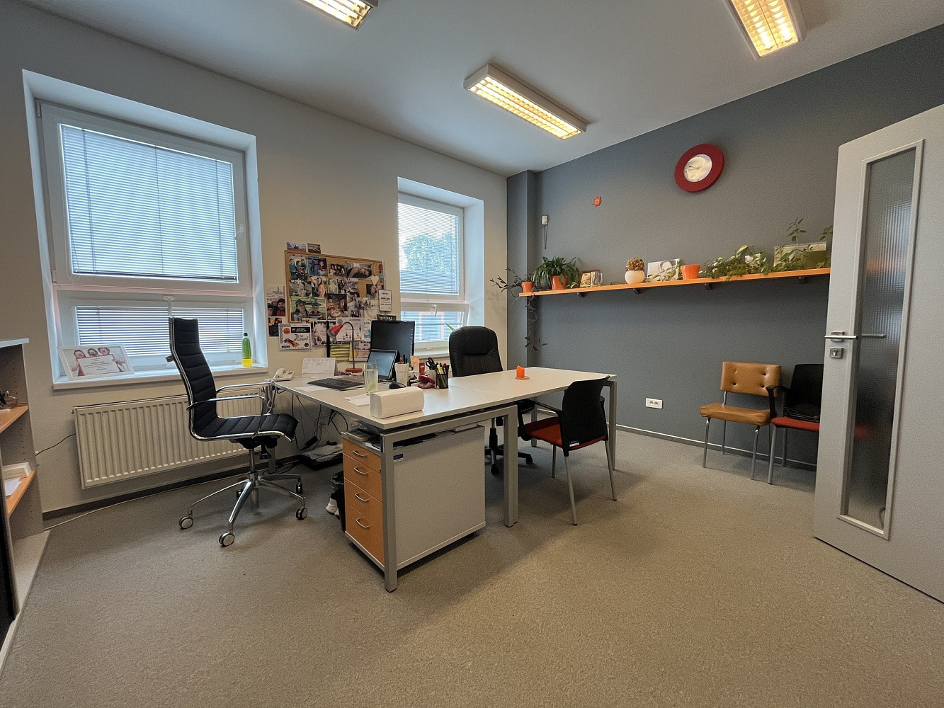 Pronájem kanceláře 232 m² – fotografie 4