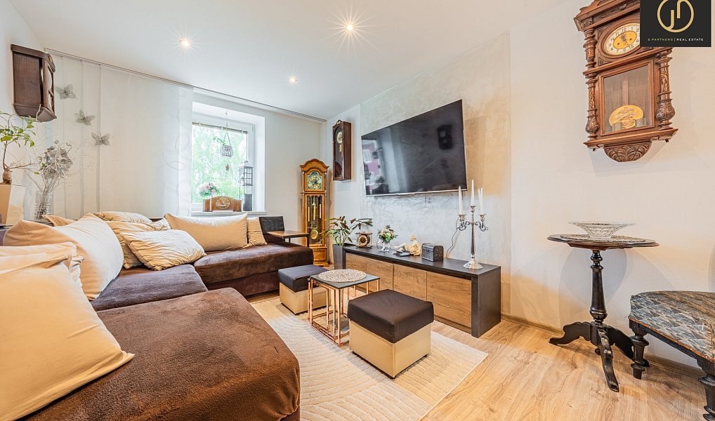 Prodej bytu 2+1 50 m², 9. května, Krnov – Pod Cvilínem, okres Bruntál