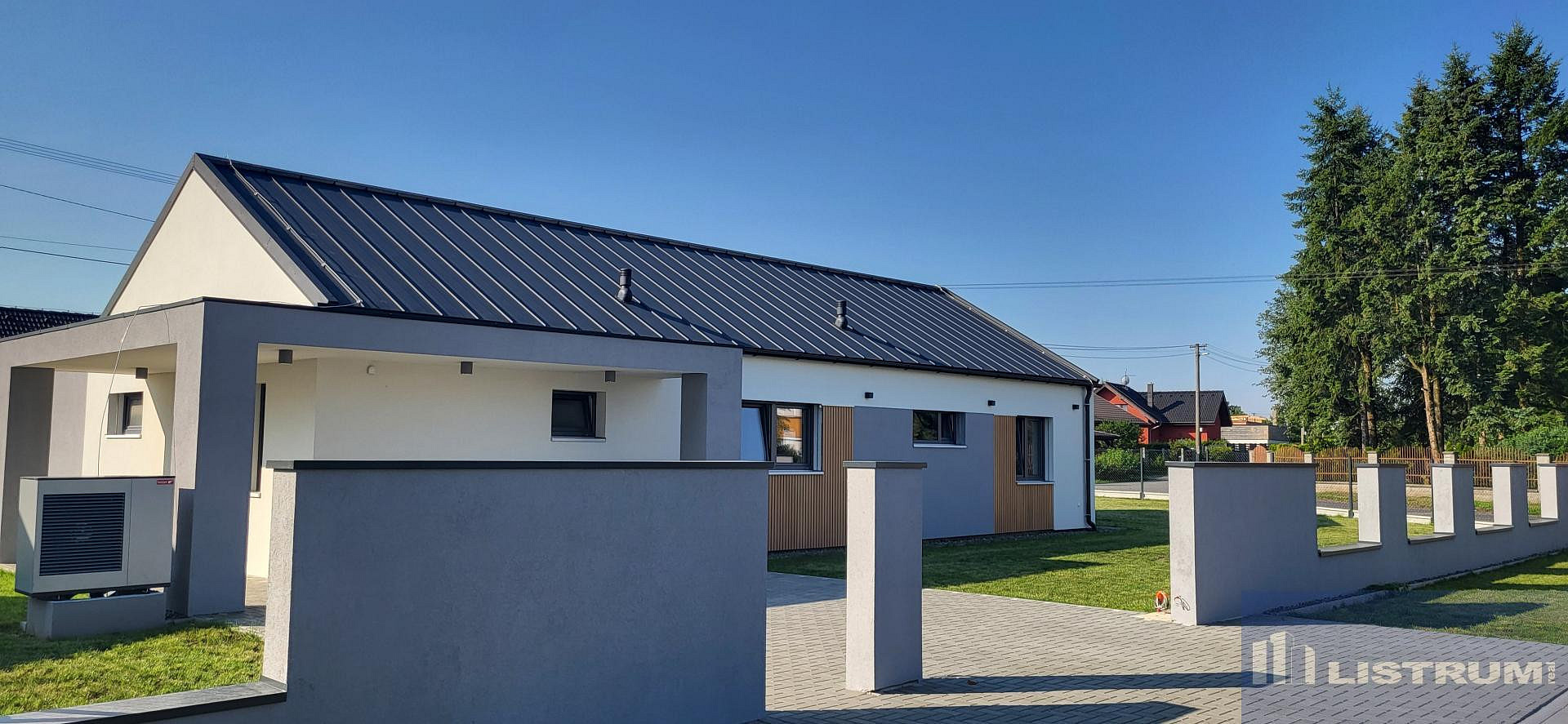 Prodej domu 146 m² s pozemkem 990 m² – fotografie 2