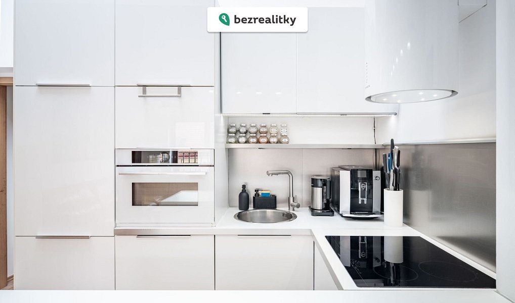Prodej bytu 2+kk 47 m², Praha – náhled fotky 4