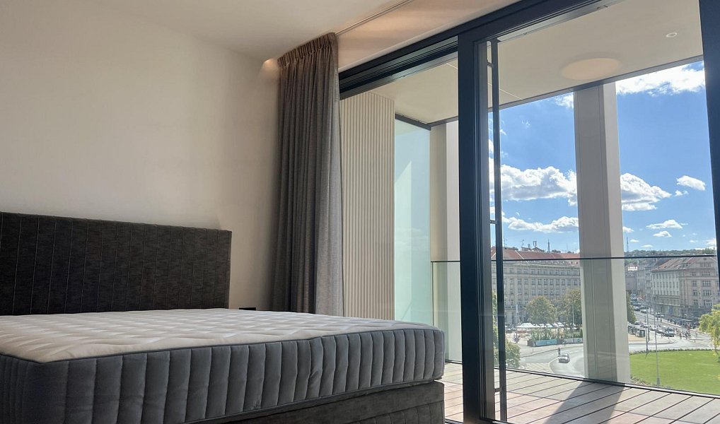 Pronájem bytu 2+kk 64 m², Praha – náhled fotky 11