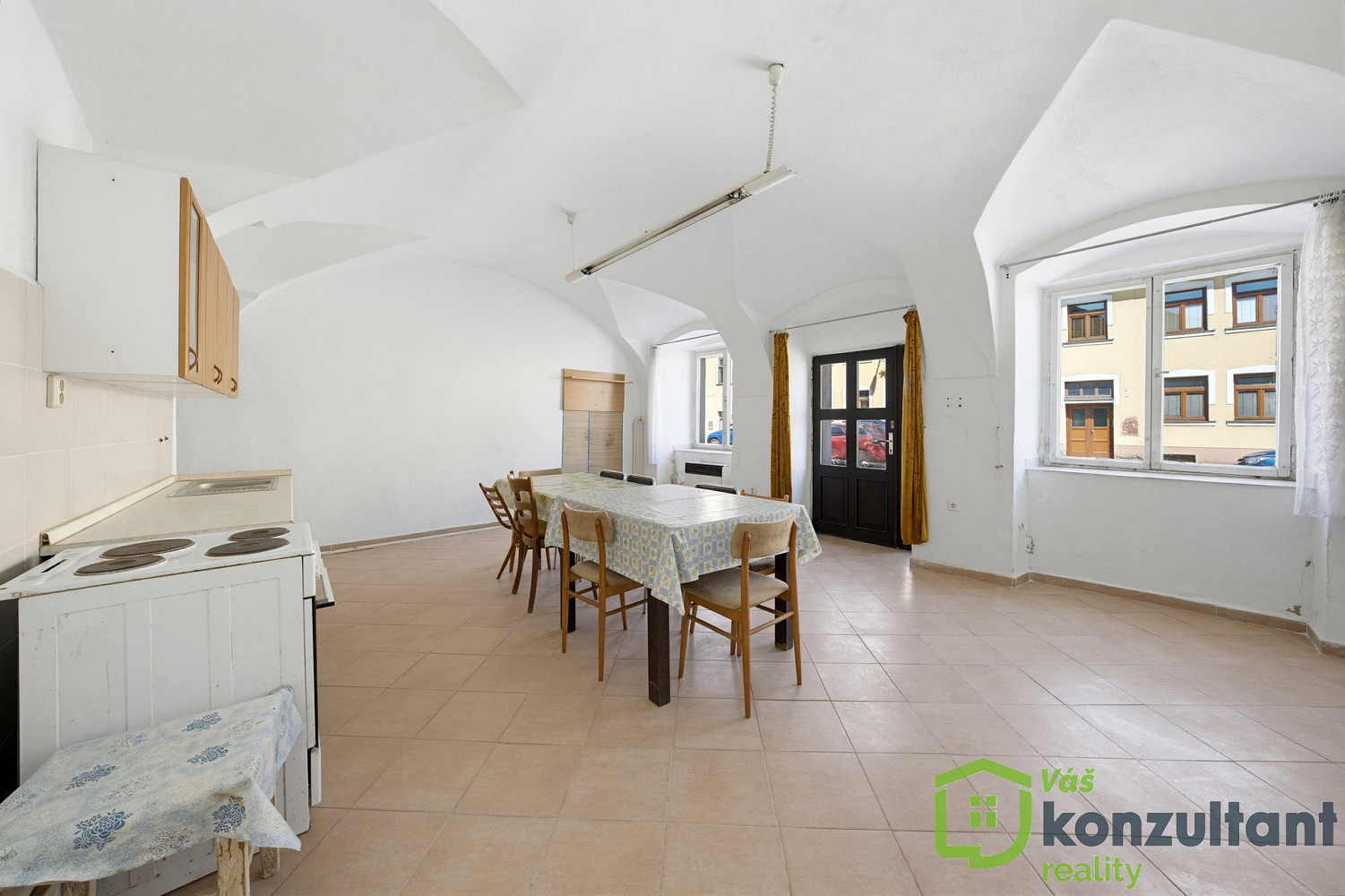 Prodej obchodních prostor 222 m² – fotografie 3