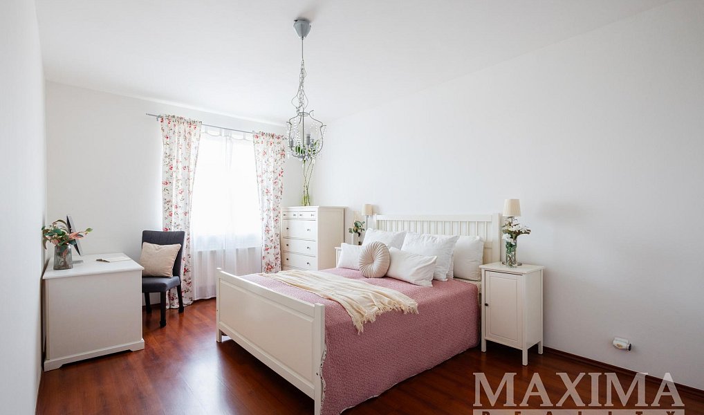 Prodej bytu 3+kk 75 m², Jinočany – náhled fotky 5