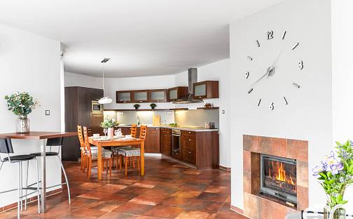 Prodej domu 154 m² s pozemkem 977 m², K Pískovně, Mnichovo Hradiště - Veselá, okres Mladá Boleslav