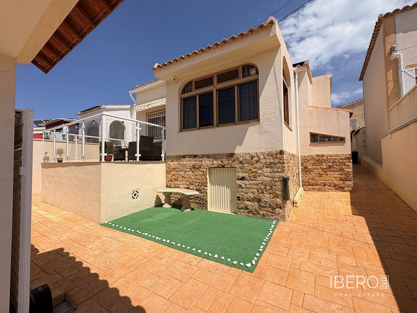 Prodej domu 95 m² s pozemkem 232 m²