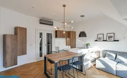 Pronájem bytu 2+kk 52 m², U Rajské zahrady, Praha 3 - Žižkov