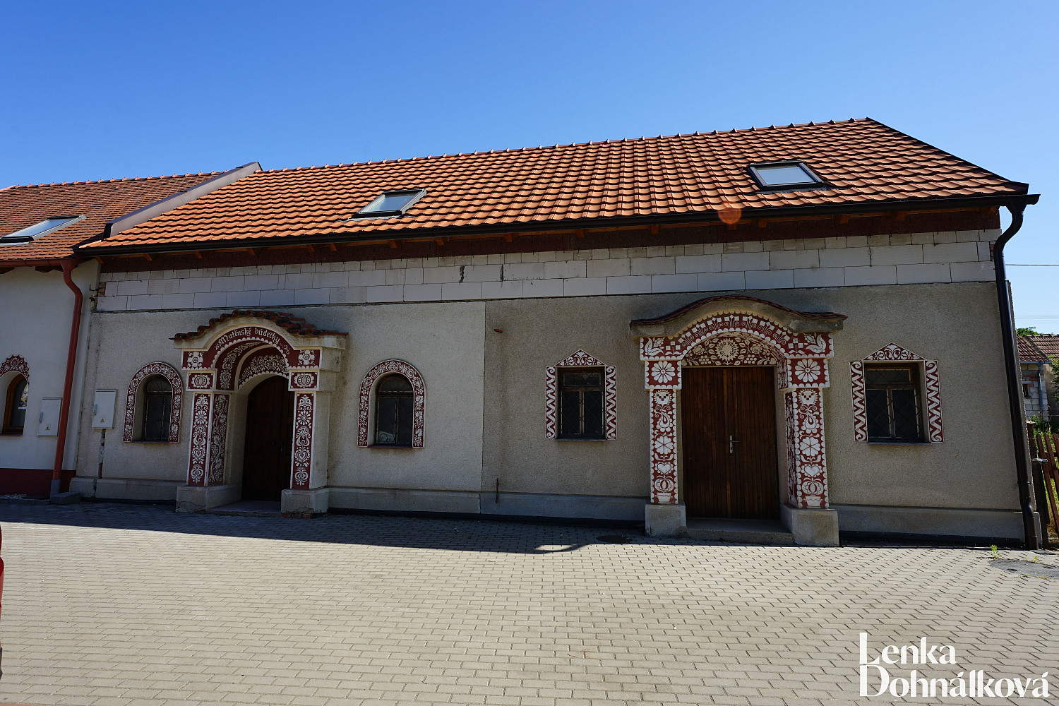 Prodej domu (jiného typu) 199 m² s pozemkem 244 m²