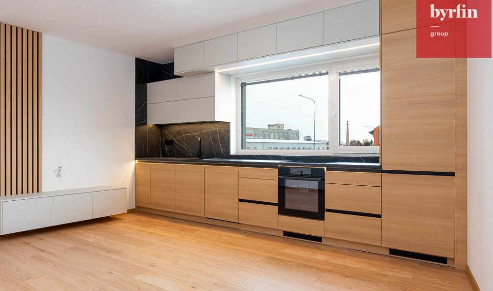 Pronájem bytu 2+kk, 52 m², Předměstí - Opava, Opava