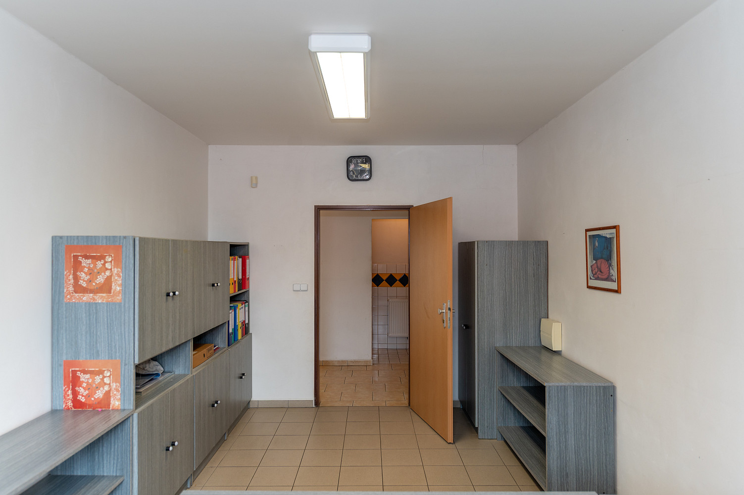Pronájem kanceláře 200 m² — photo 3