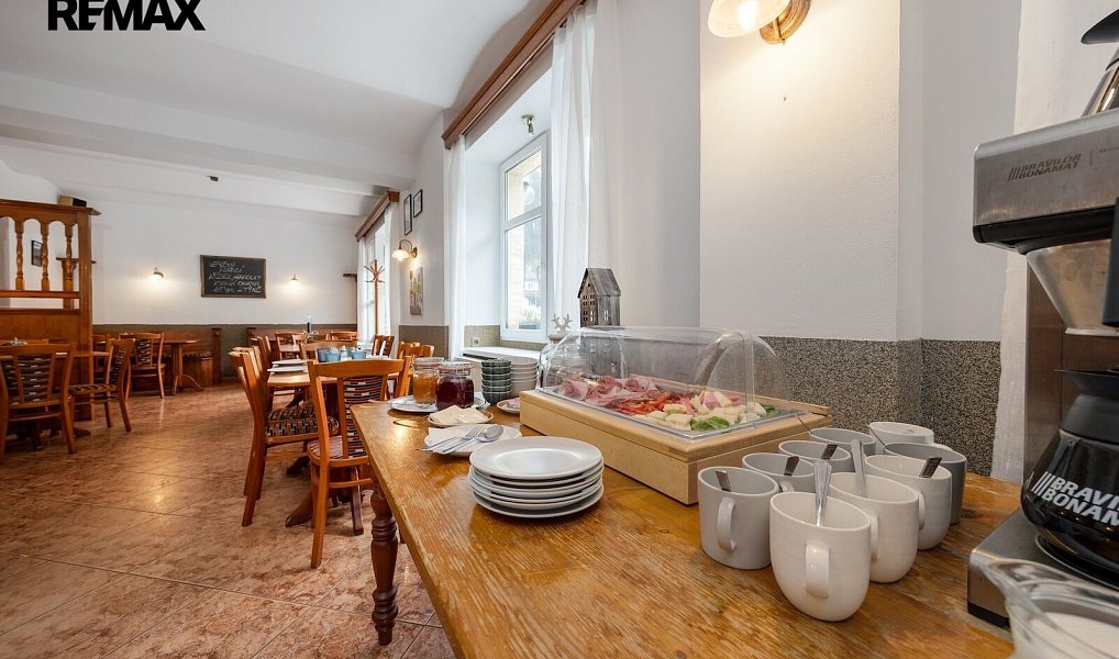 Prodej ubytovacího objektu 435 m², Hřensko – náhled fotky 10