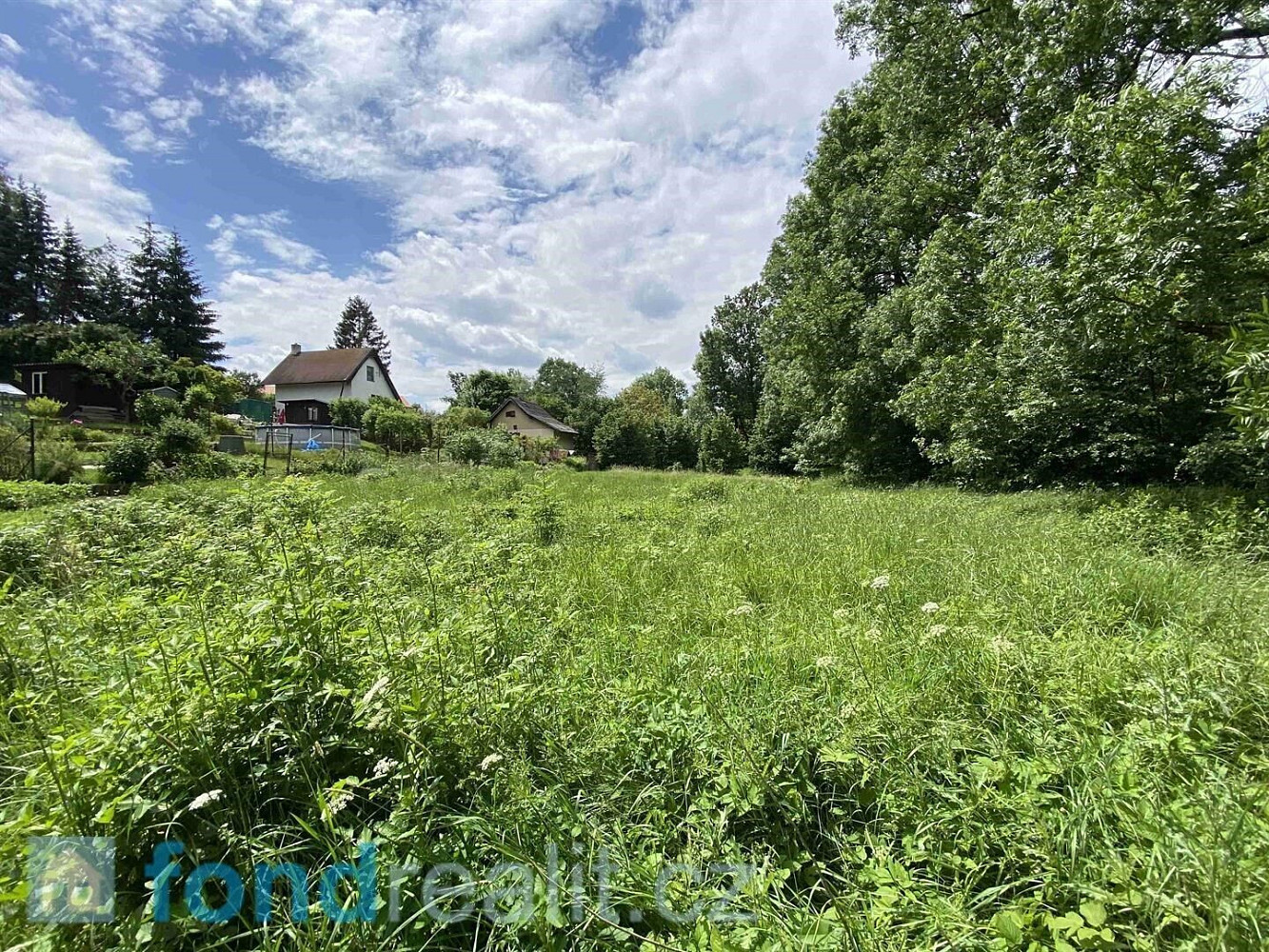 Prodej pozemku 2 673 m²
