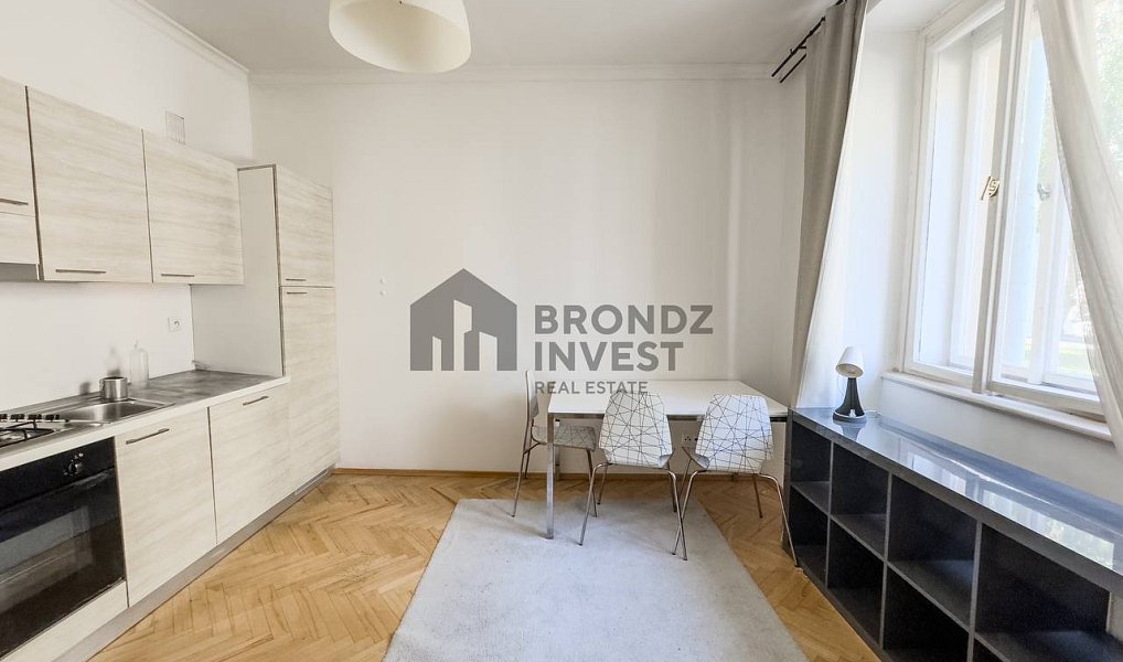 Pronájem bytu 2+kk 50 m², Praha – náhled fotky 3