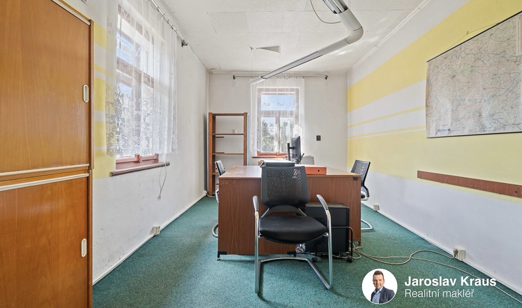 Prodej obchodních prostor 286 m², Jičín – náhled fotky 45