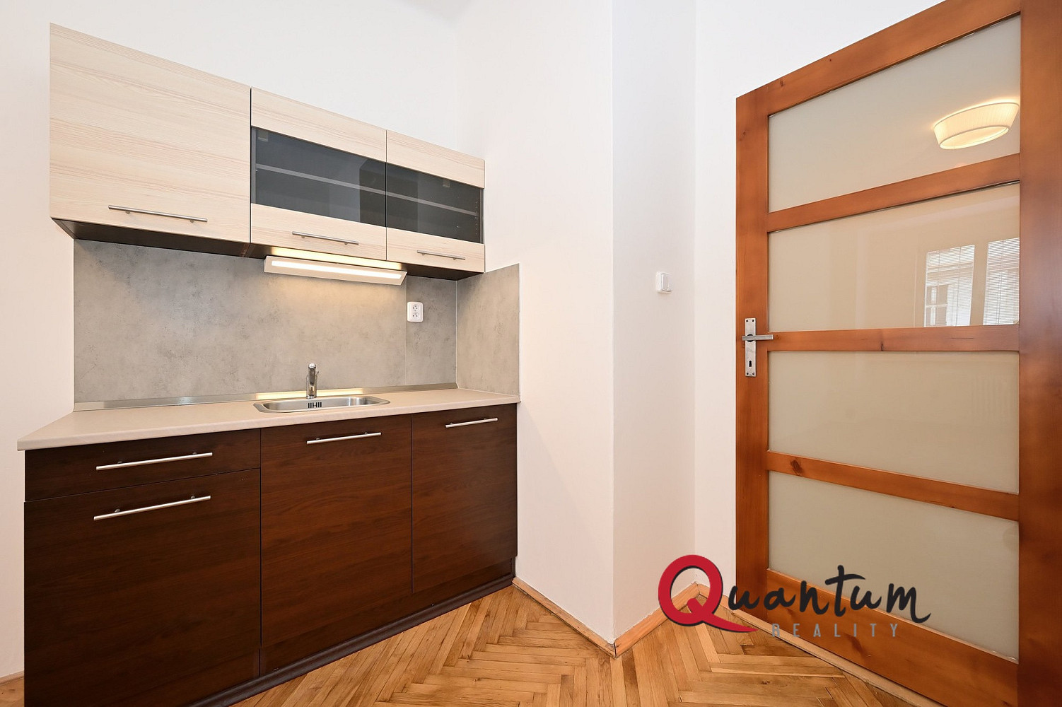 Pronájem bytu 1+kk 29 m² – fotografie 5