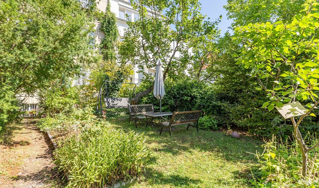 Prodej nájemního domu, činžáku 388 m², Praha – náhled fotky 14