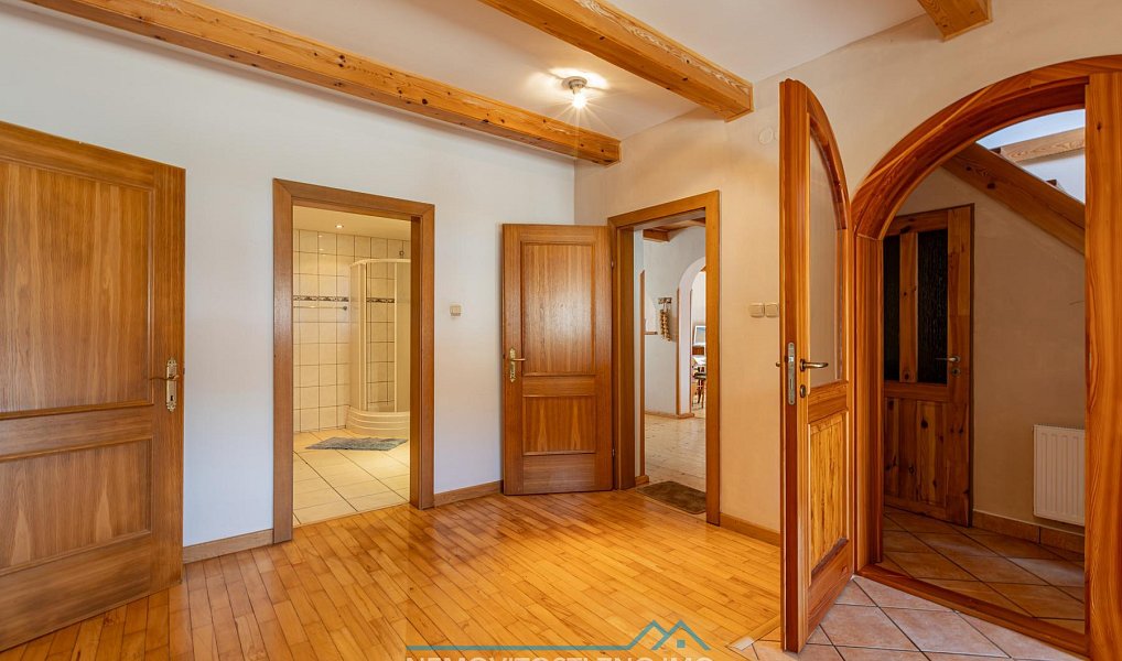 Prodej domu 350 m² s pozemkem 868 m², Jevišovice – náhled fotky 13