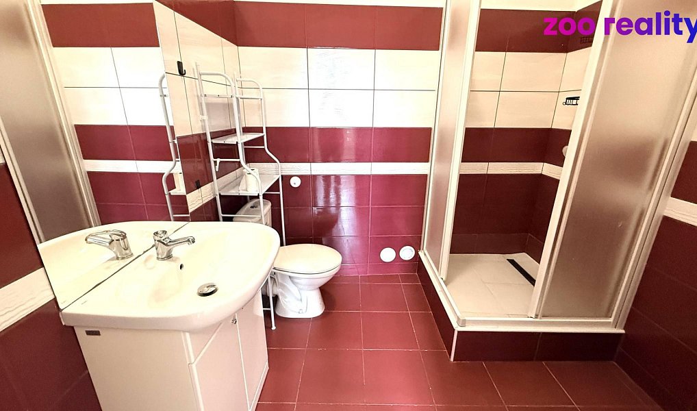 Pronájem obchodních prostor 320 m², Kadaň – náhled fotky 14