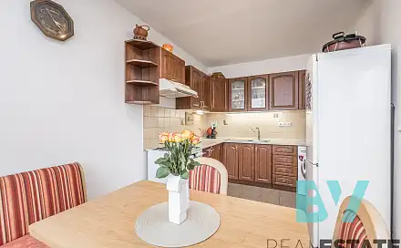 Prodej bytu 3+1 68 m², Dr. E. Beneše, Neratovice, okres Mělník
