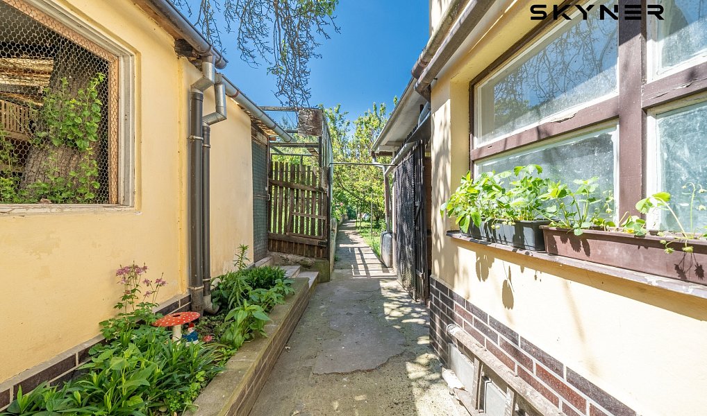 Prodej domu 220 m² s pozemkem 736 m², Trmice – náhled fotky 5