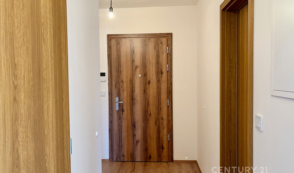 Pronájem bytu 2+kk 57 m², Liberec – náhled fotky 5