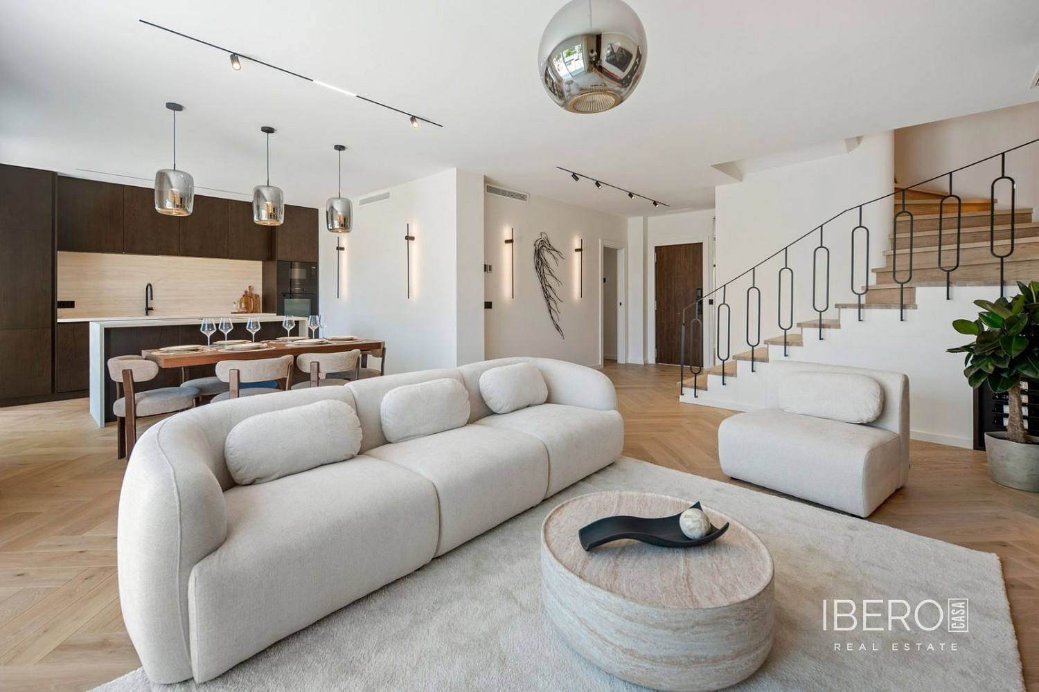 4+kk Apartment in Marbella, Nueva Andalucía - Vista 4