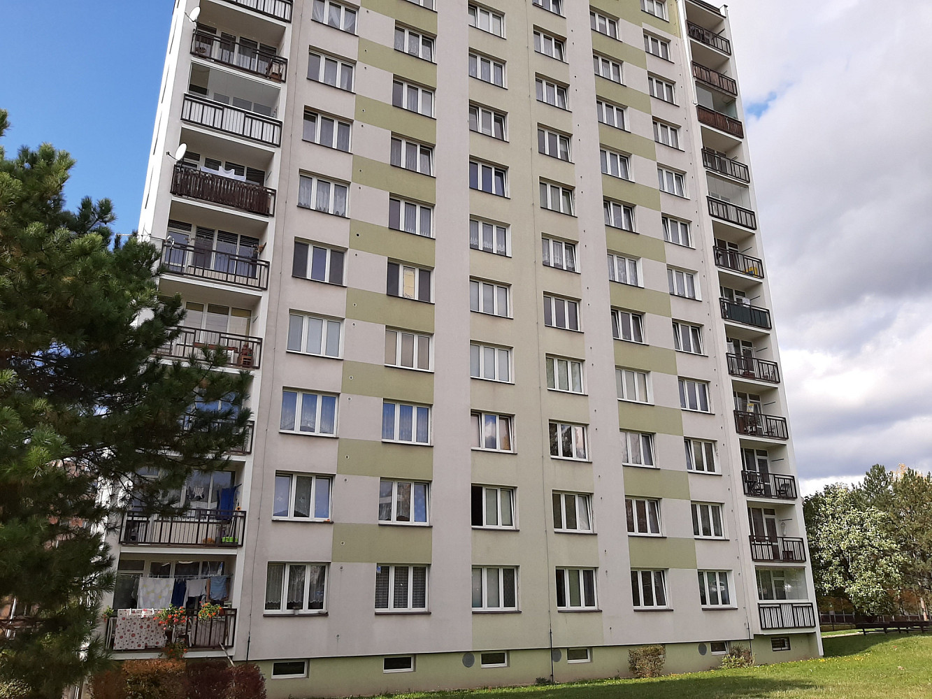 Pronájem bytu 1+1 42 m² – fotografie 2