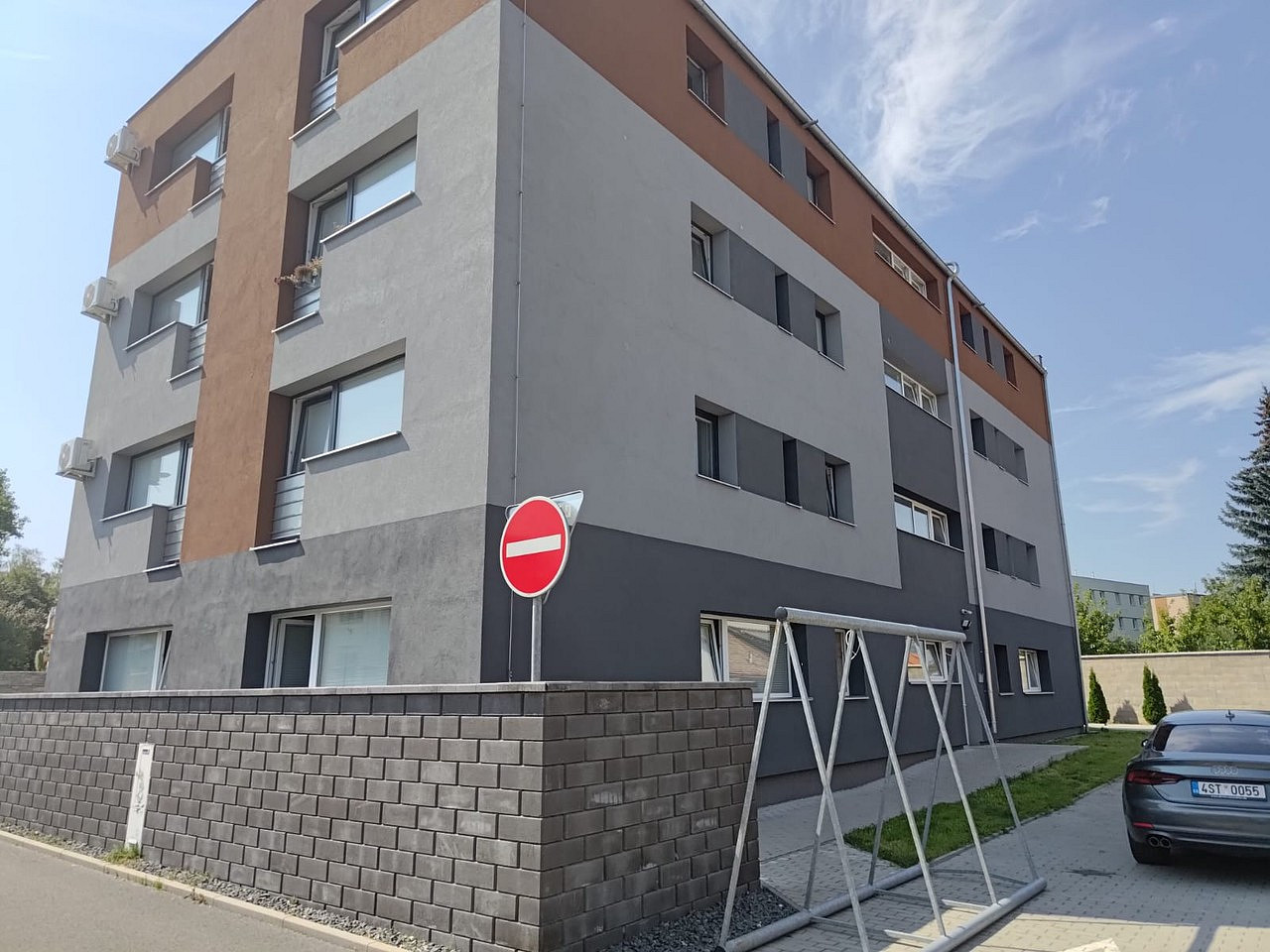 Pronájem bytu 3+kk 90 m²