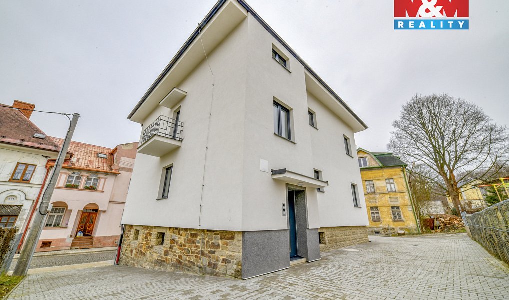 Pronájem bytu 3+kk 74 m², Luby – náhled fotky 22