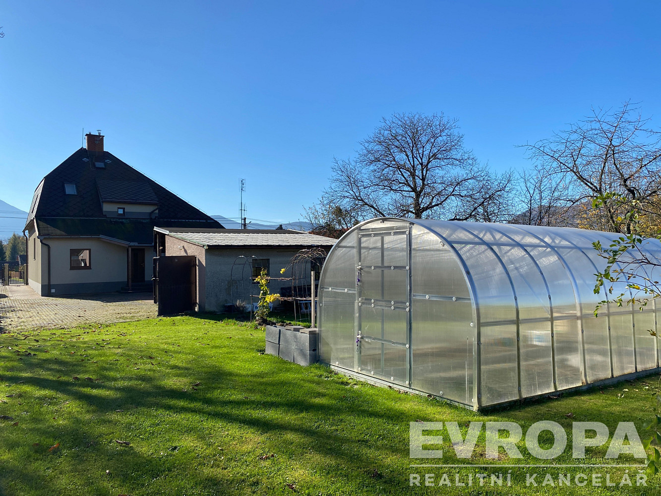 Prodej domu 154 m² s pozemkem 1 106 m² – pohled 5