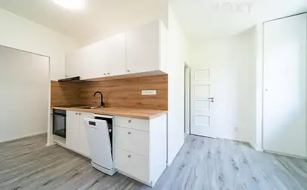 Pronájem bytu 2+1 54 m², Bratří Hlaviců, Vsetín