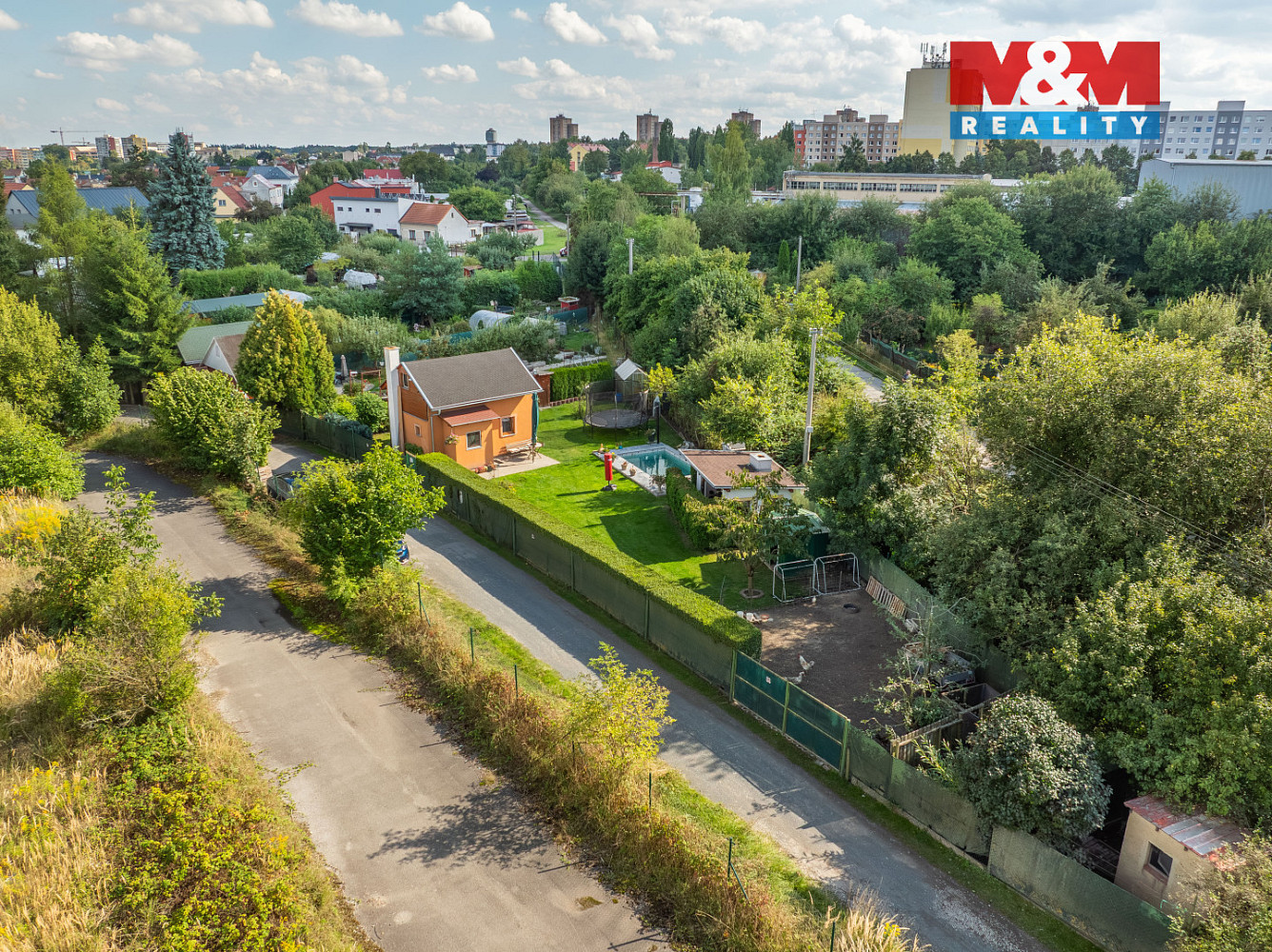 Prodej stavebního pozemku 559 m² — photo 2