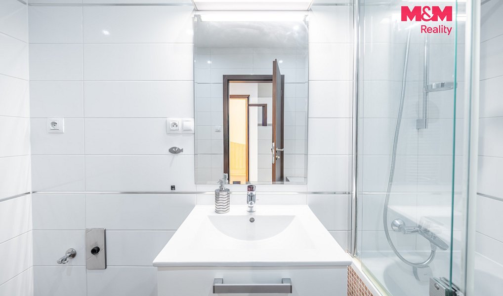 Pronájem bytu 2+kk 60 m², Praha – náhled fotky 7