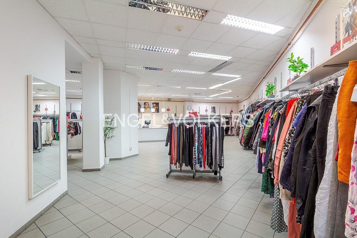 Pronájem obchodních prostor 323 m² – fotografie 5