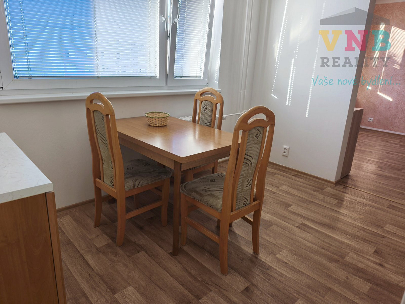 Prodej bytu 2+1 58 m² — photo 2