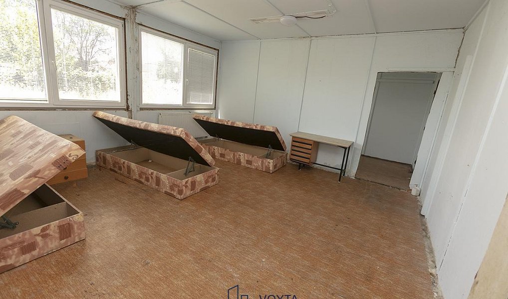 Prodej komerčního objektu (jiného typu) 600 m², Obrnice – náhled fotky 15